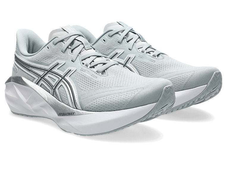 ASICS Novablast 5