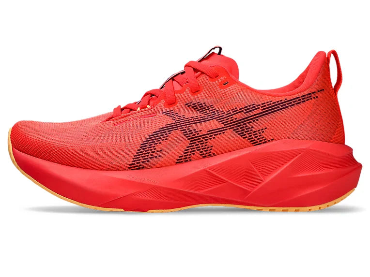 ASICS Novablast 5