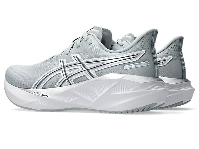 ASICS Novablast 5