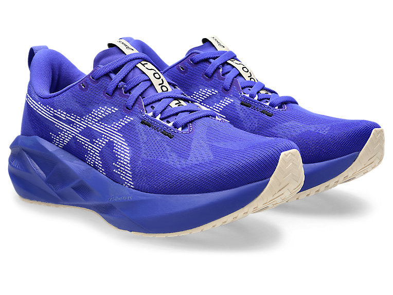 ASICS Novablast 5