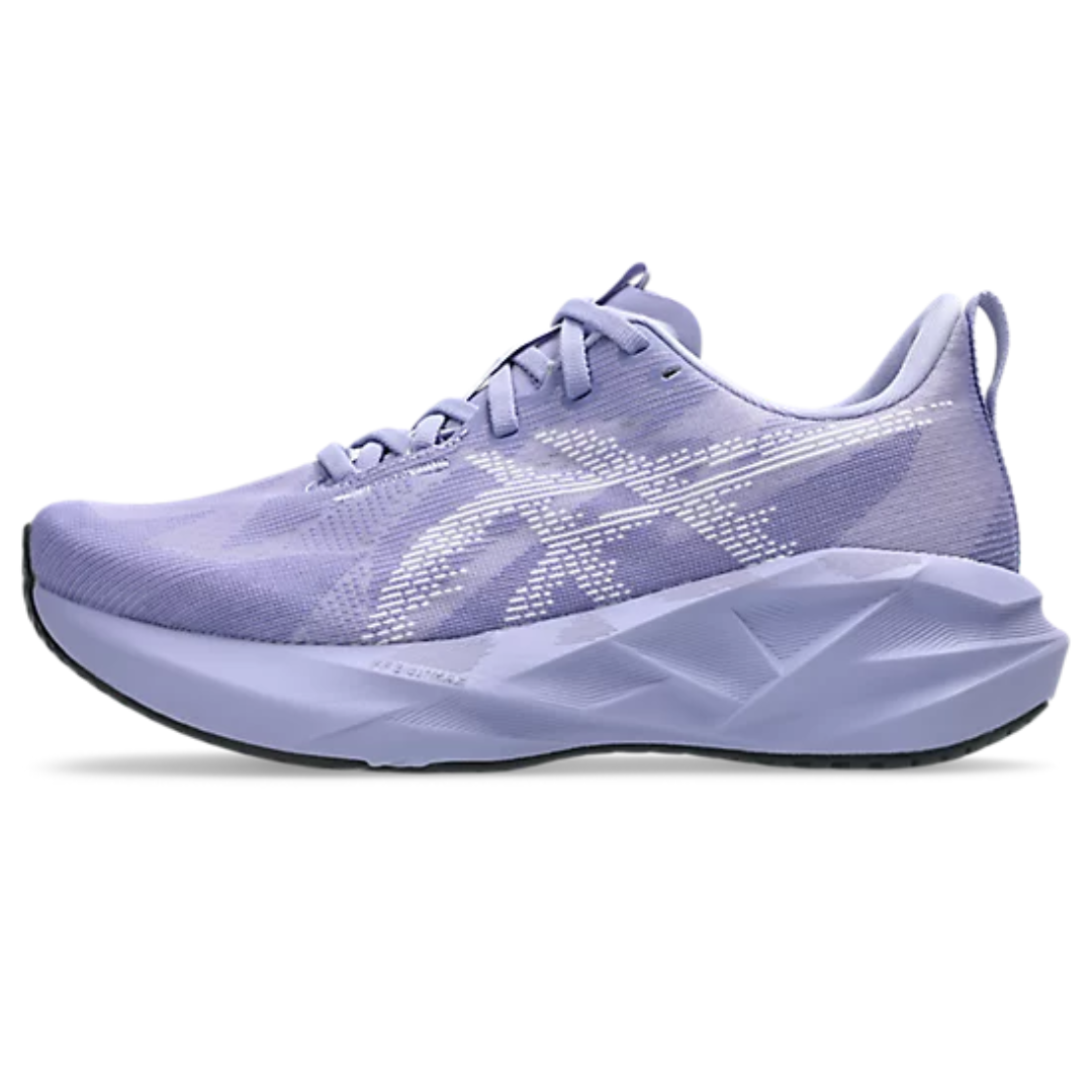 ASICS Novablast 5