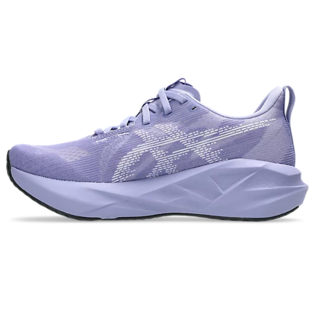 ASICS Novablast 5